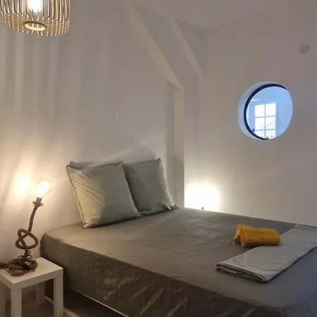 Apartmán Loft Les Cigales, Refait A Neuf A 5min De La Avec Parking - By Auraconciergerie