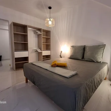 Lägenhet Loft Les Cigales, Refait A Neuf A 5min De La Avec Parking - By Auraconciergerie Saint-Cyr-sur-Mer